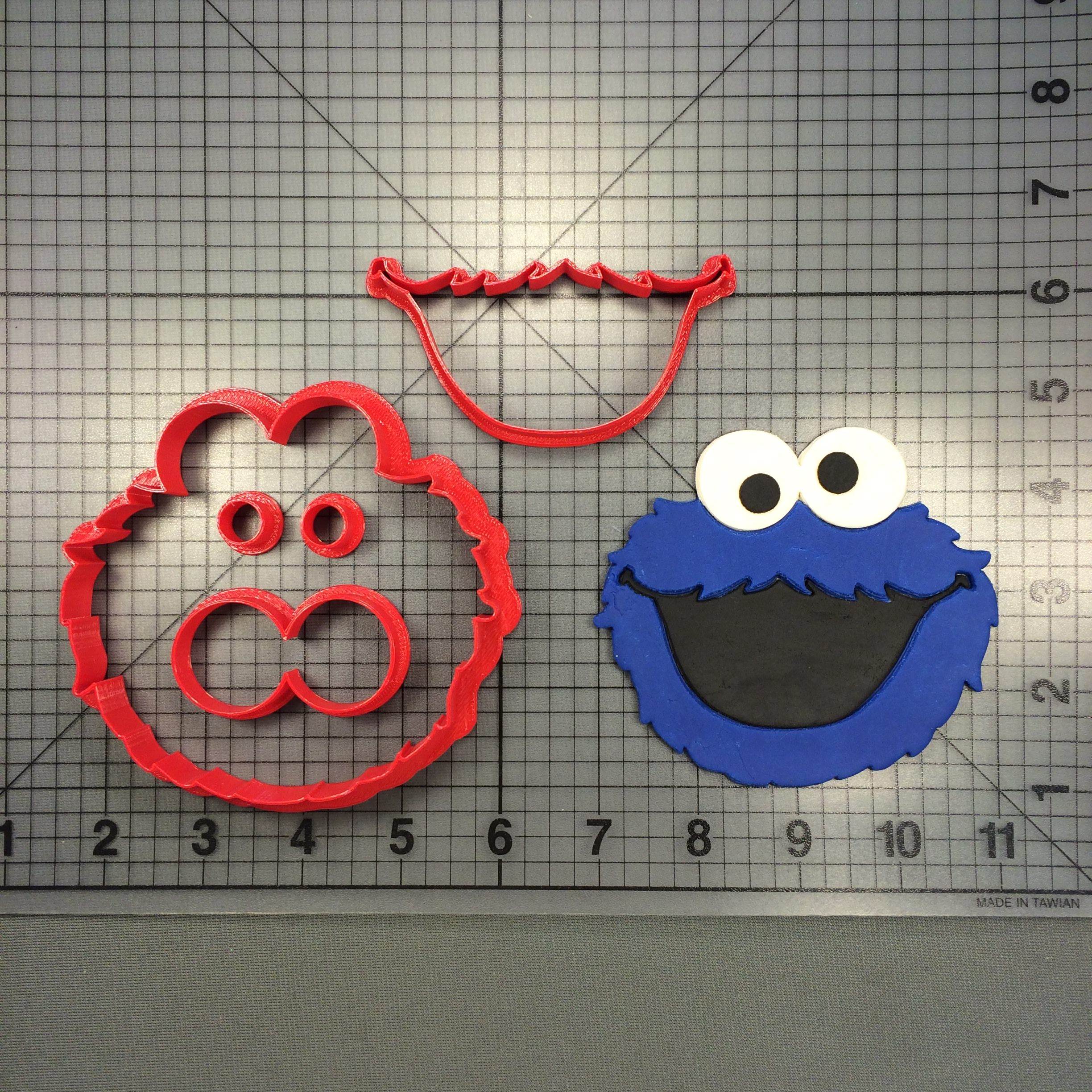  Cookie Monster Cookie Press: Sesame Street Cookie Cutters: Home  & Kitchen